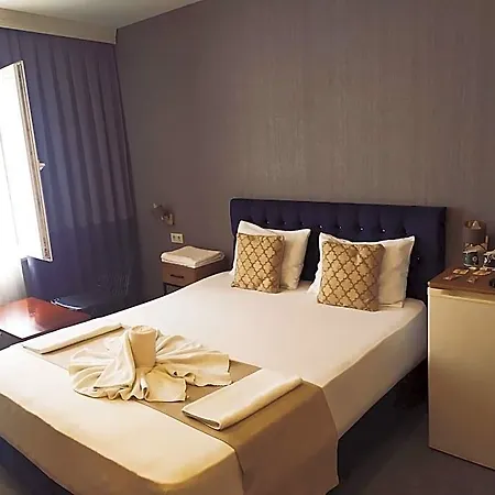 Hotel Nostalji 5*